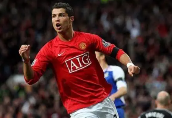 C罗950球里程碑闪耀<a href='/news/tag/1109429.html' style='color: blue;'>沙特联</a>赛,利雅得胜利完胜哈森姆