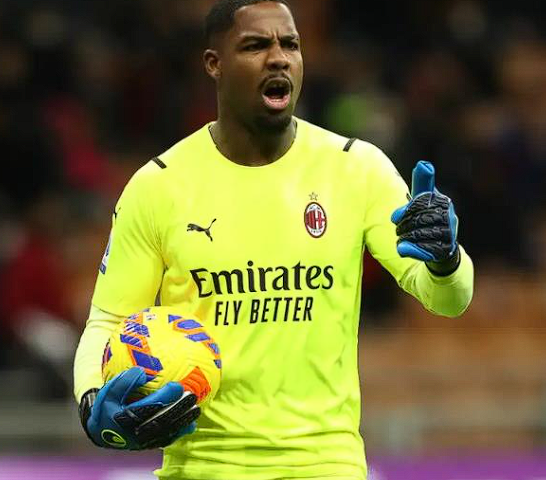 米兰与<a href='https://energensemi.com/news/tag/1110231.html' style='color: blue;'>迈尼昂</a>续约僵局：现状、过往与未来走向