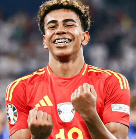 弗里克赛前新闻发布会：剖析布鲁日威胁与巴萨备战情况