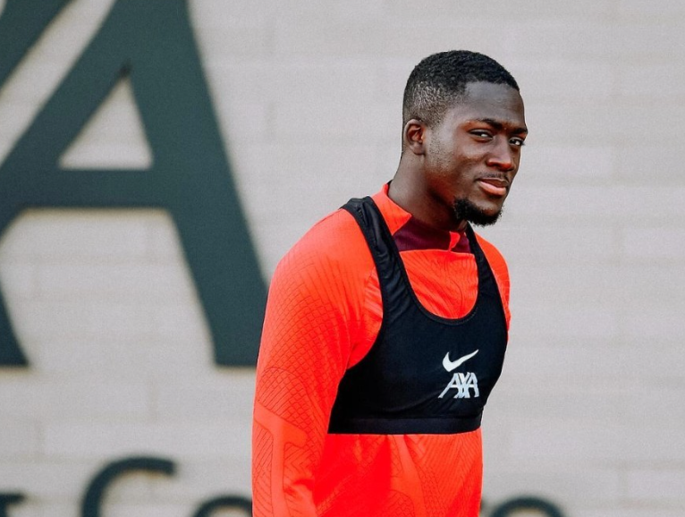 科纳特赛前发声:谈队长、队友与未来,展现职业风范