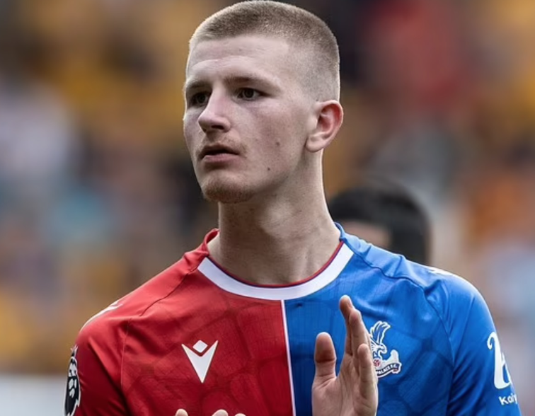 基恩点评亚当&middot;沃顿：潜力中场需提升沟通与进攻意识