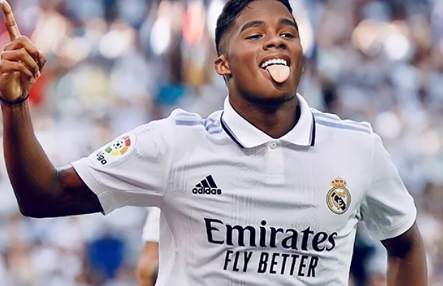 恩德里克租借里昂：条款、考量与交易进展