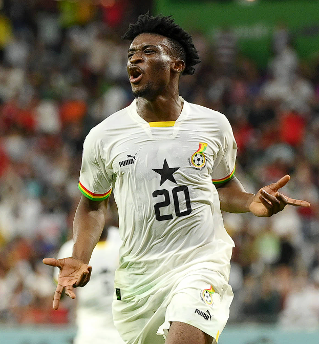 尼古拉斯&middot;杰克逊：拜仁逐梦，未来未定