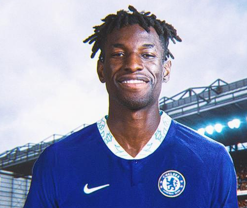 尼古拉斯&middot;杰克逊：拜仁逐梦，未来未定