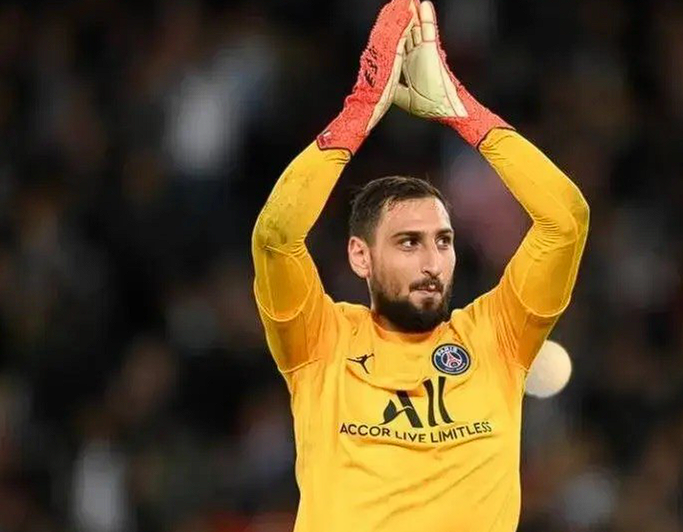 多纳鲁马：哈兰德助力加盟曼城，<a href='https://www.www.energensemi.com/news/tag/267.html' style='color: blue;'>英超</a>征程感恩同行