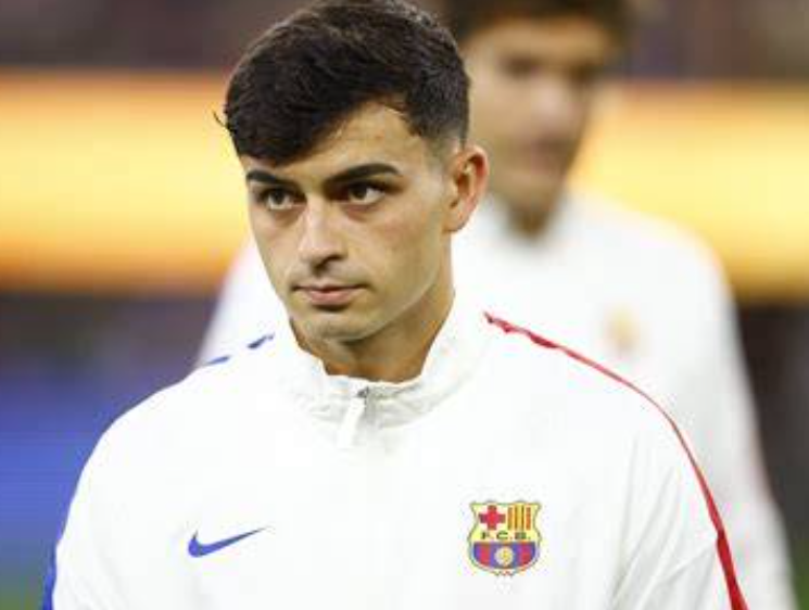 佩德里无缘欧冠对阵切尔西，巴萨中场面临调整挑战