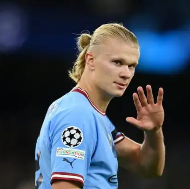 英超第13轮：曼城主场险胜利兹联，哈兰德进球荒引关注