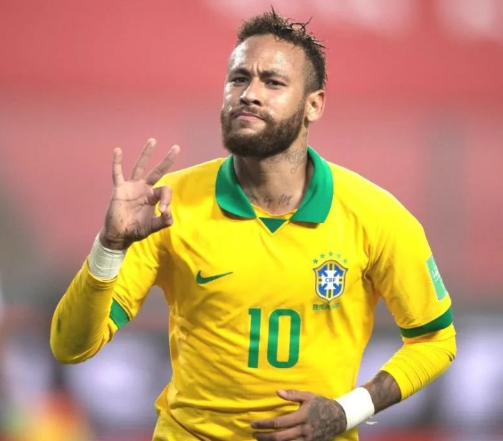 巴甲第36轮：内马尔闪耀全场，桑托斯大胜累西腓体育