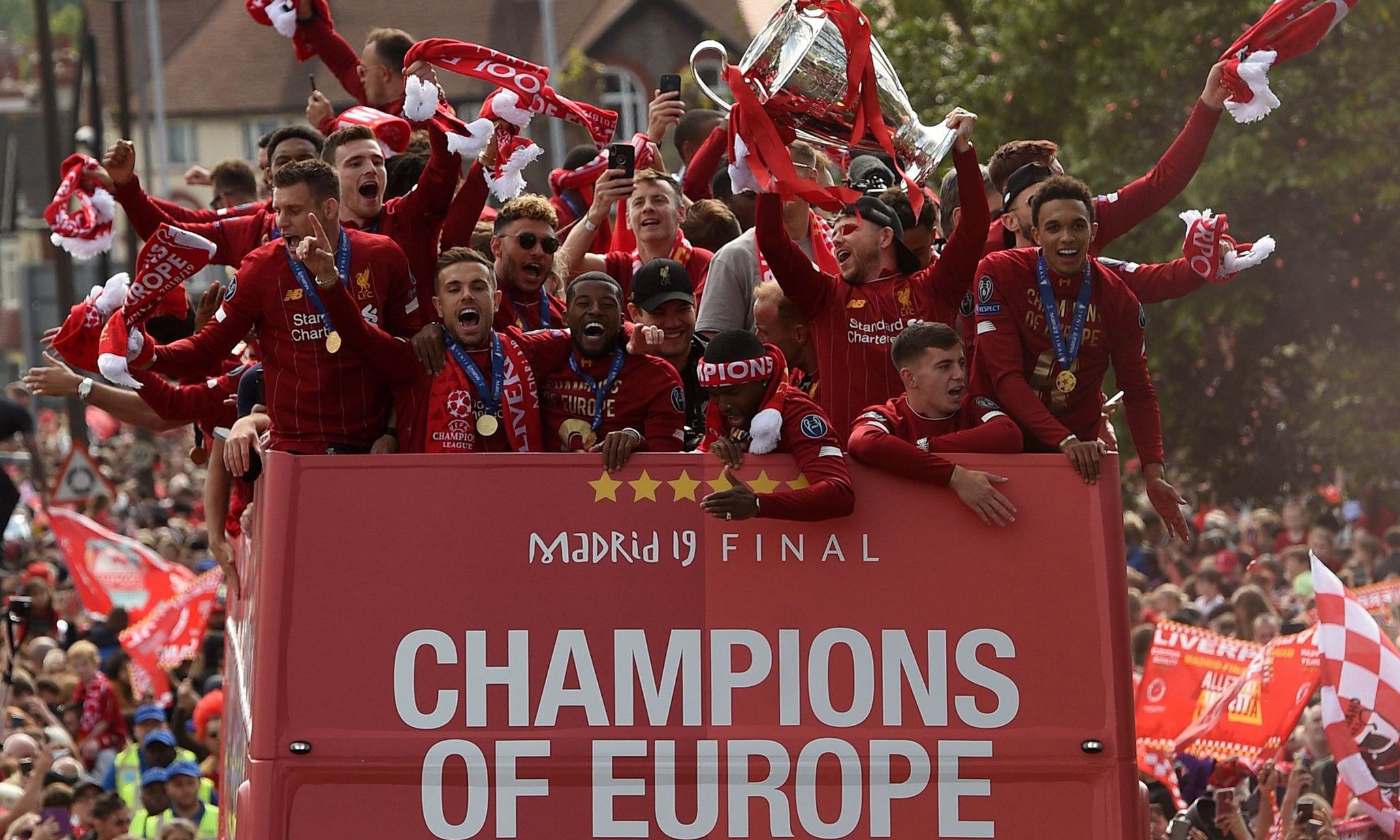 利物浦欧冠征途：荣耀与挫折交织的激昂乐章