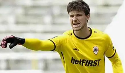 拉门斯专访:揭秘曼联门将背后的故事与感悟